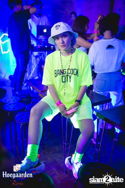OVERSEOUL × Hoegaarden Rosée pres. Neon-Nee Night — photo 52