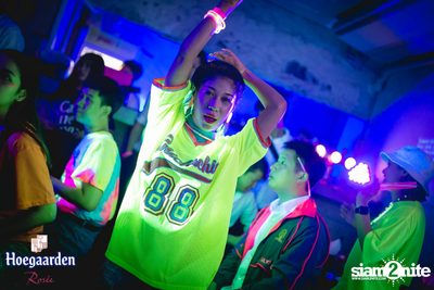 OVERSEOUL × Hoegaarden Rosée pres. Neon-Nee Night — photo 59