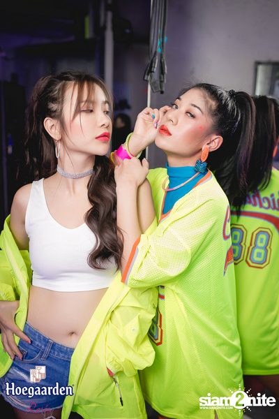 OVERSEOUL × Hoegaarden Rosée pres. Neon-Nee Night — photo 68