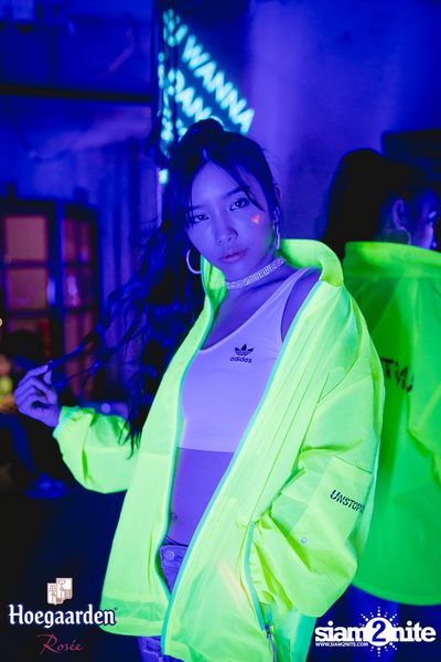 OVERSEOUL × Hoegaarden Rosée pres. Neon-Nee Night — photo 77