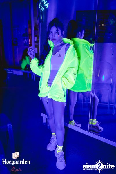 OVERSEOUL × Hoegaarden Rosée pres. Neon-Nee Night — photo 78