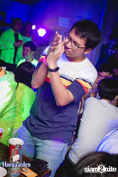 OVERSEOUL × Hoegaarden Rosée pres. Neon-Nee Night — photo 82