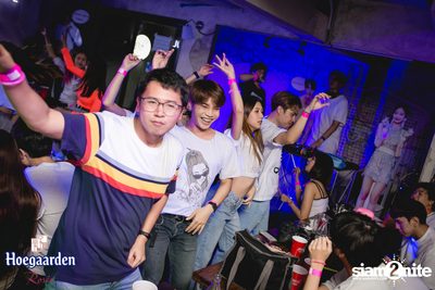OVERSEOUL × Hoegaarden Rosée pres. Neon-Nee Night — photo 87
