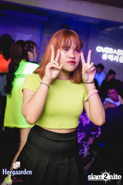 OVERSEOUL × Hoegaarden Rosée pres. Neon-Nee Night — photo 113