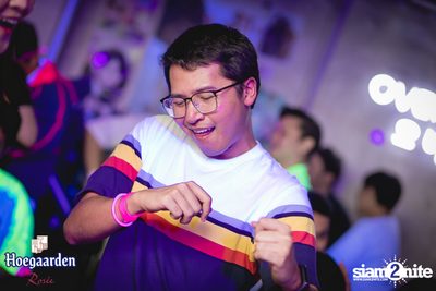 OVERSEOUL × Hoegaarden Rosée pres. Neon-Nee Night — photo 118