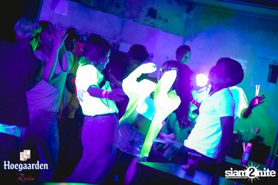 OVERSEOUL × Hoegaarden Rosée pres. Neon-Nee Night — photo 138