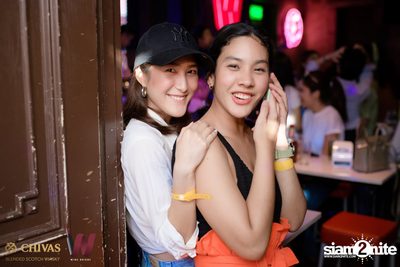 Old School Love Concert w/ LIPTA at Wine Bridge Plus — photo 21