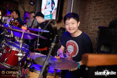 Old School Love Concert w/ LIPTA at Wine Bridge Plus — photo 36