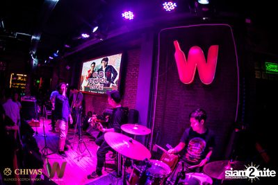 Old School Love Concert w/ LIPTA at Wine Bridge Plus — photo 51