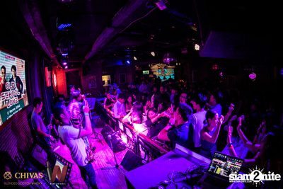 Old School Love Concert w/ LIPTA at Wine Bridge Plus — photo 61