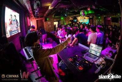 Old School Love Concert w/ LIPTA at Wine Bridge Plus — photo 73