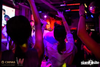 Old School Love Concert w/ LIPTA at Wine Bridge Plus — photo 81
