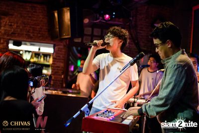 Old School Love Concert w/ LIPTA at Wine Bridge Plus — photo 99