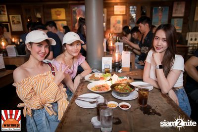 Aliz ที่ วอร์ม อัพ คาเฟ่ เชียงใหม่ — photo 10