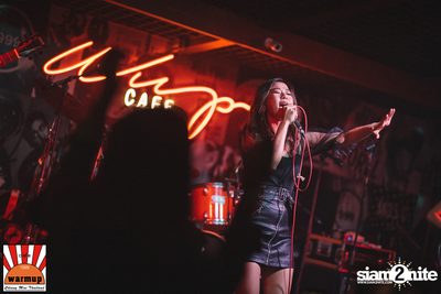 Aliz ที่ วอร์ม อัพ คาเฟ่ เชียงใหม่ — photo 63