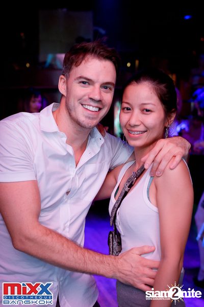 Hot Pants Meets Stilettos Party at MIXX Bangkok — photo 29