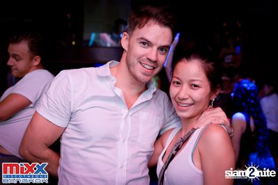 Hot Pants Meets Stilettos Party at MIXX Bangkok — photo 30