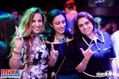 Hot Pants Meets Stilettos Party at MIXX Bangkok — photo 39