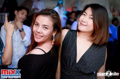 Hot Pants Meets Stilettos Party at MIXX Bangkok — photo 43