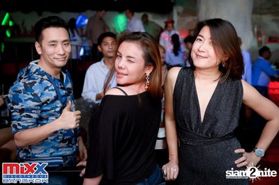 Hot Pants Meets Stilettos Party at MIXX Bangkok — photo 44