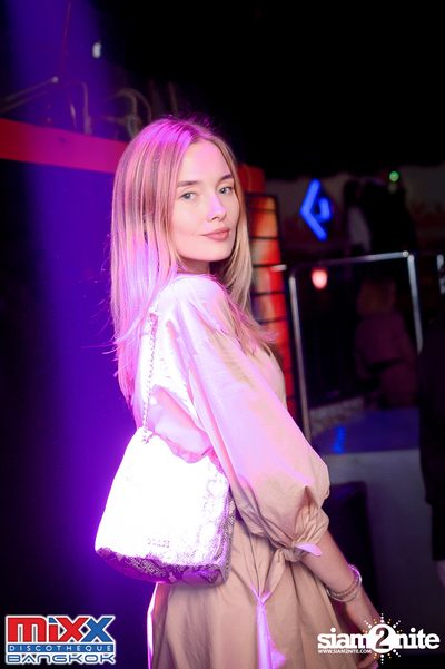 Hot Pants Meets Stilettos Party at MIXX Bangkok — photo 45