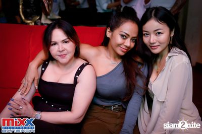 Hot Pants Meets Stilettos Party at MIXX Bangkok — photo 97