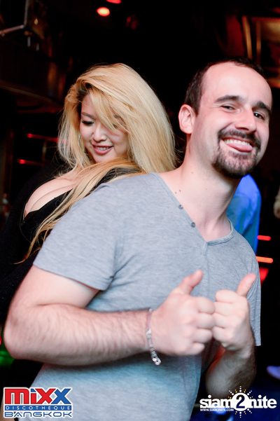 Hot Pants Meets Stilettos Party at MIXX Bangkok — photo 104