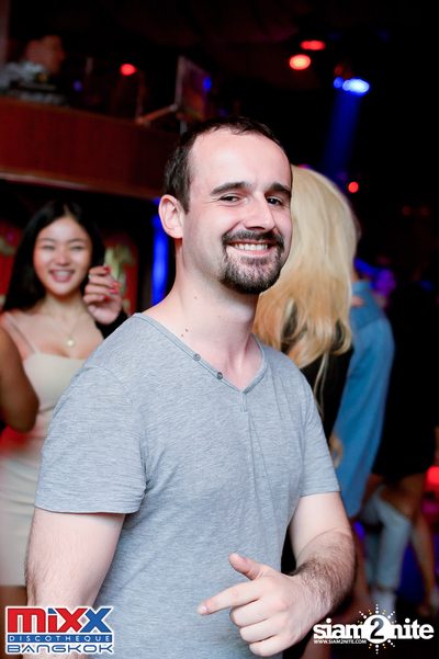 Hot Pants Meets Stilettos Party at MIXX Bangkok — photo 105
