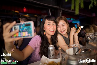 ASAHI นำเสนอ Live Remarkable Life by JOOX ที่ รียูเนี่ยน ทองหล่อ — photo 103