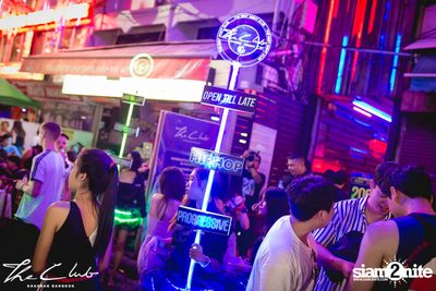 Lia Lisse at The Club Khaosan — photo 9
