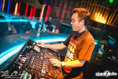 Lia Lisse at The Club Khaosan — photo 18