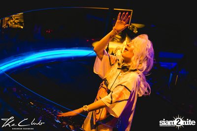 Lia Lisse at The Club Khaosan — photo 83