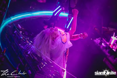 Lia Lisse at The Club Khaosan — photo 95