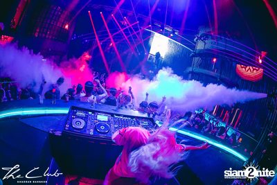 Lia Lisse at The Club Khaosan — photo 100