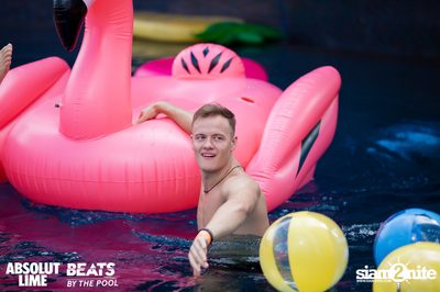 Beats by the Pool at W Bangkok — photo 11