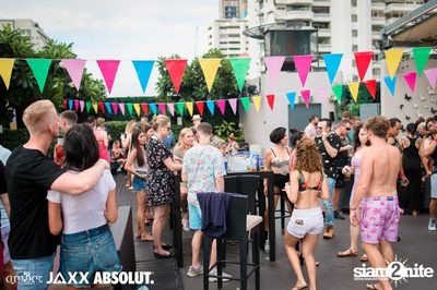 amBar Pool Party ที่ Four Points by Sheraton — photo 31