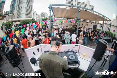 amBar Pool Party ที่ Four Points by Sheraton — photo 90