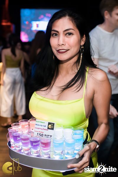Saturdays with the BKK Invaders ที่ เดอคลับคอย — photo 37
