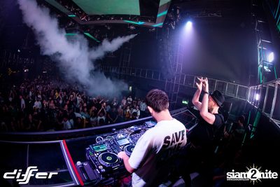 D'Angello & Francis ที่ ดิฟเฟอร์ ผับ พัทยา — photo 29
