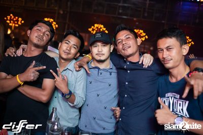 D'Angello & Francis ที่ ดิฟเฟอร์ ผับ พัทยา — photo 50