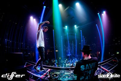 D'Angello & Francis ที่ ดิฟเฟอร์ ผับ พัทยา — photo 60