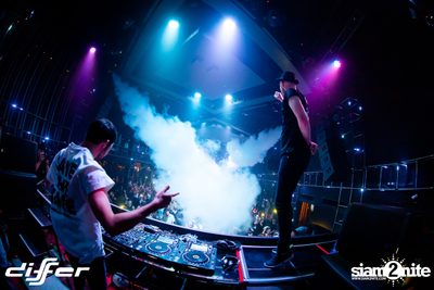 D'Angello & Francis ที่ ดิฟเฟอร์ ผับ พัทยา — photo 77