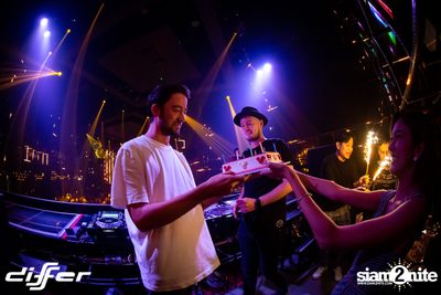 D'Angello & Francis ที่ ดิฟเฟอร์ ผับ พัทยา — photo 83