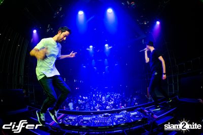 D'Angello & Francis ที่ ดิฟเฟอร์ ผับ พัทยา — photo 114