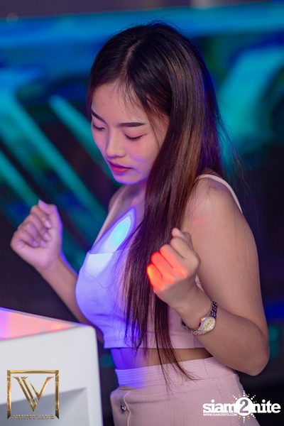 Saturday Night at V Nightclub — photo 54