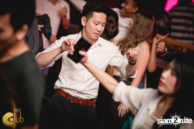Crush Wednesdays กับ DJ Bonics ที่ เดอะคลับคอย — photo 5