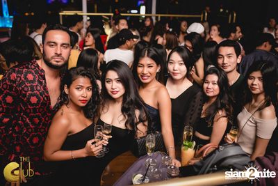 Crush Wednesdays กับ DJ Bonics ที่ เดอะคลับคอย — photo 8