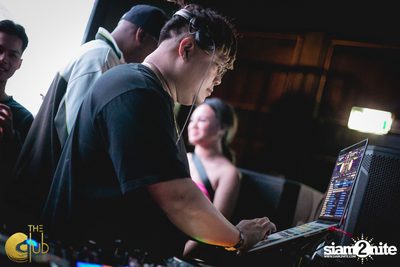 Crush Wednesdays กับ DJ Bonics ที่ เดอะคลับคอย — photo 59