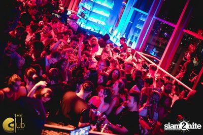 Crush Wednesdays กับ DJ Bonics ที่ เดอะคลับคอย — photo 60