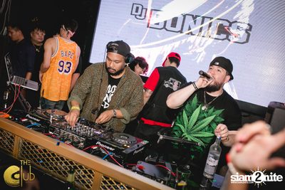 Crush Wednesdays กับ DJ Bonics ที่ เดอะคลับคอย — photo 70